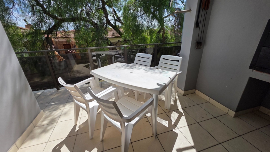 2 Bedroom Property for Sale in Hartenbos Central Western Cape